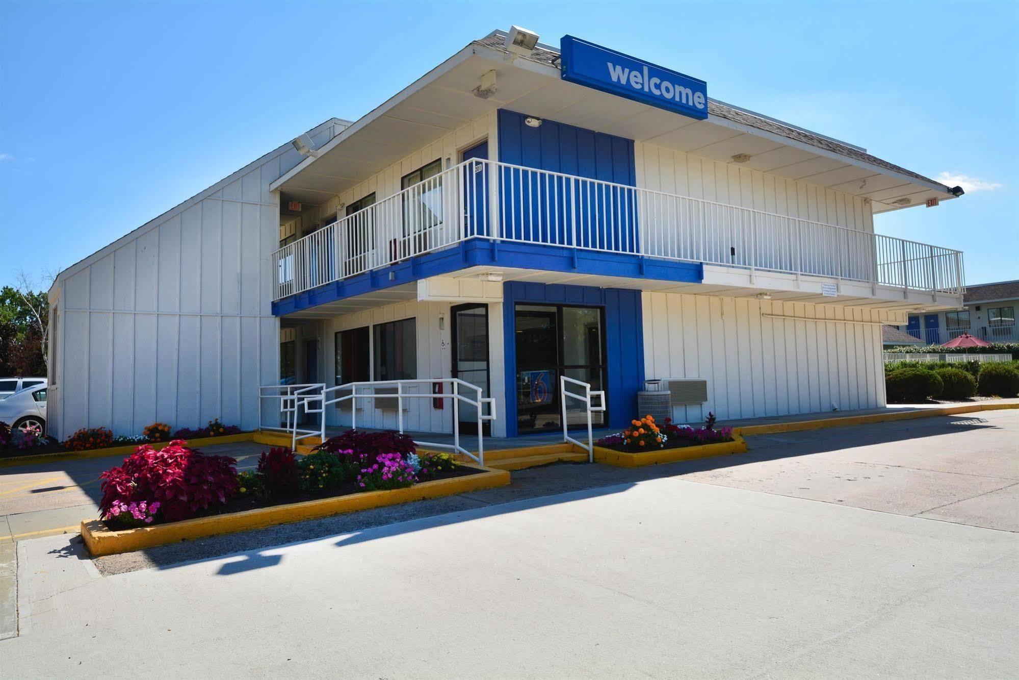Motel 6-Windsor Locks, Ct - Hartford Zewnętrze zdjęcie