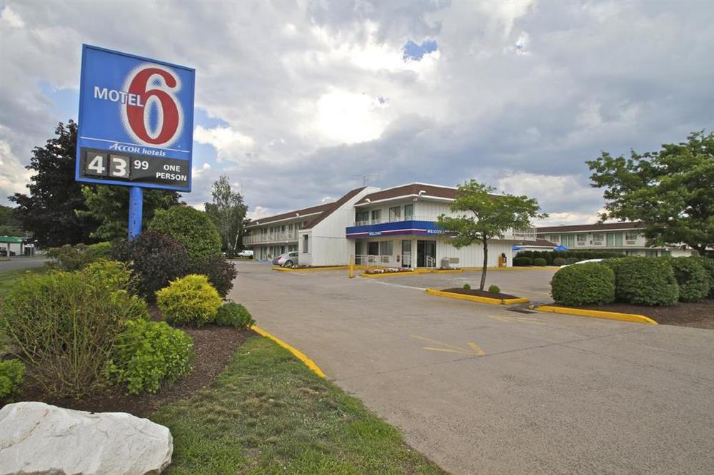 Motel 6-Windsor Locks, Ct - Hartford Zewnętrze zdjęcie